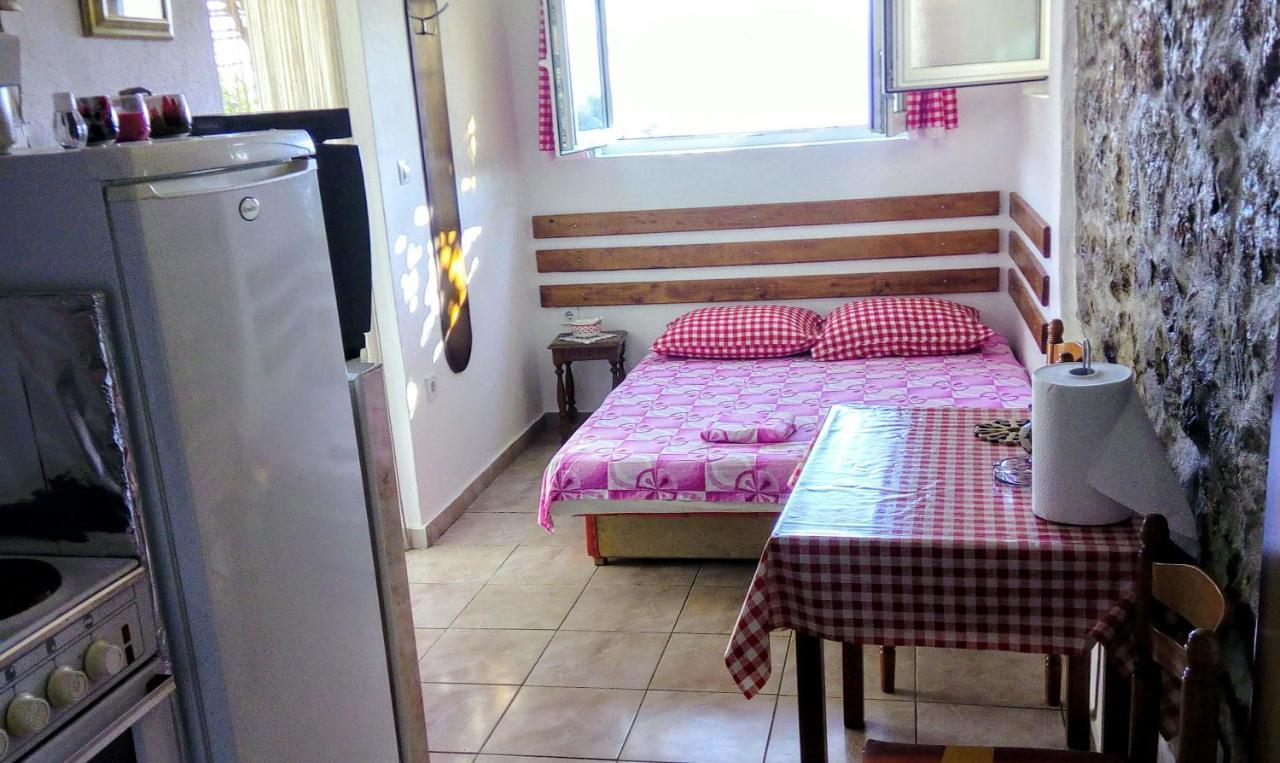 Apartmani Bosco Tivat Exterior foto